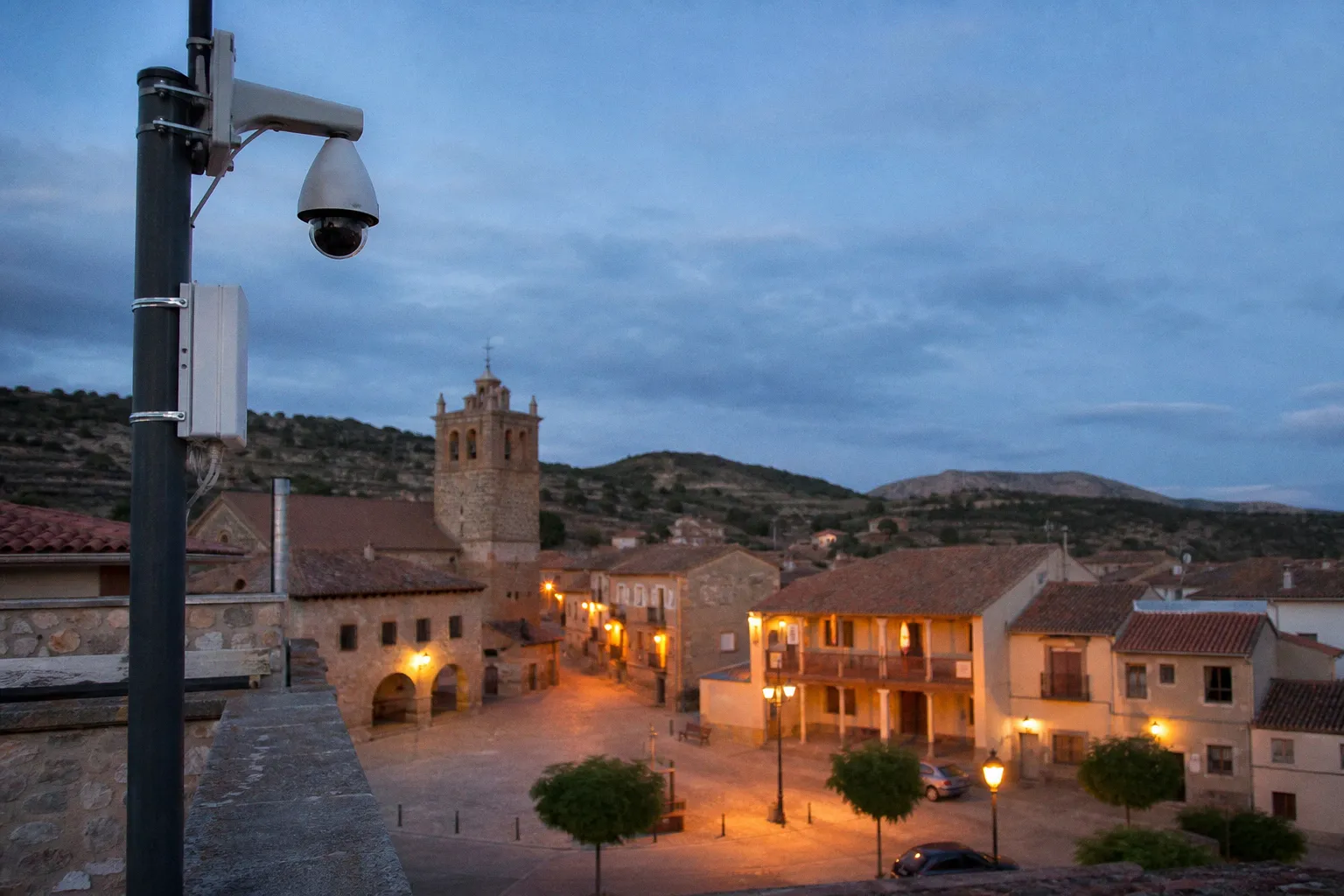 Telefónica digitaliza la seguridad rural en Guadalajara con 350 cámaras inteligentes